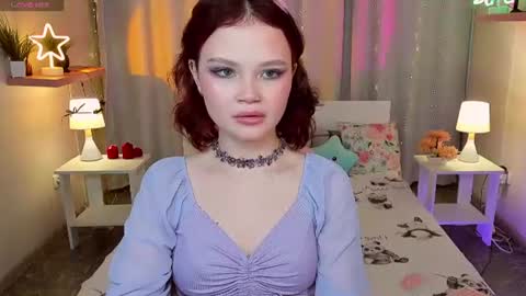 Snapshot of emilychaves chatting on July 23, 7:06 am Emilyhaves online show from July 23, 7:06 am