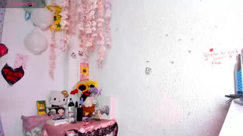Emily online show from July 21, 10:39 am