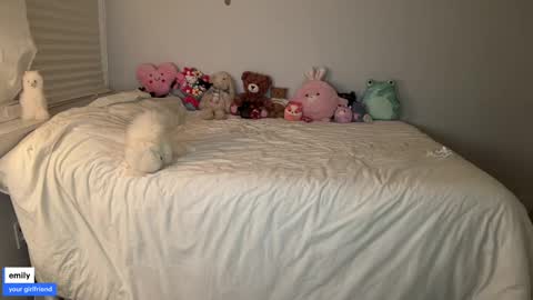 emilyfawn online show from October 16, 3:29 am