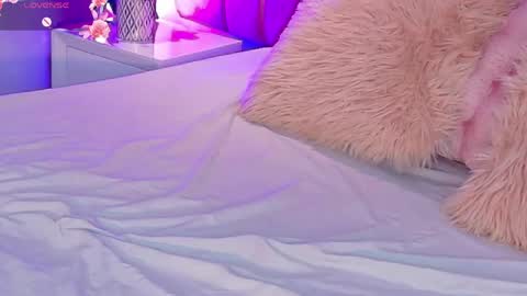 Snapshot of emilyflame chatting on June 3, 8:36 pm Emily Flame online show from June 3, 8:36 pm