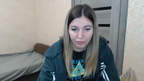 Snapshot of emilyfork chatting on October 20, 7:36 pm emilyfork online show from October 20, 7:36 pm