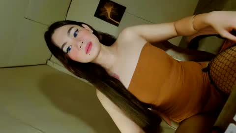 ariane online show from March 5, 9:49 am