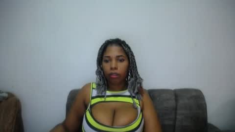 Emilyhines online show from June 6, 8:02 pm