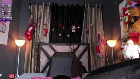 Emily Jhonson online show from January 5, 12:53 pm