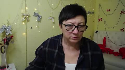 Emily online show from January 18, 6:01 pm