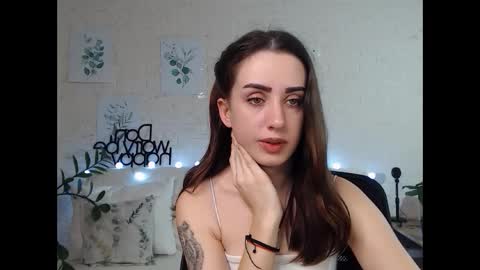 Emyli online show from January 17, 9:06 pm