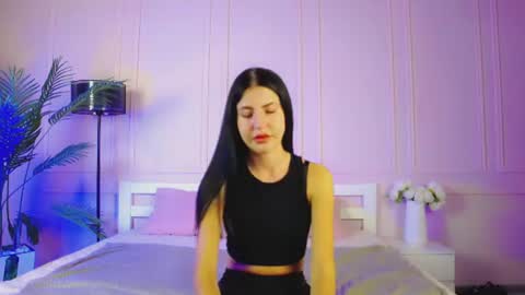 Emily online show from July 9, 3:49 pm