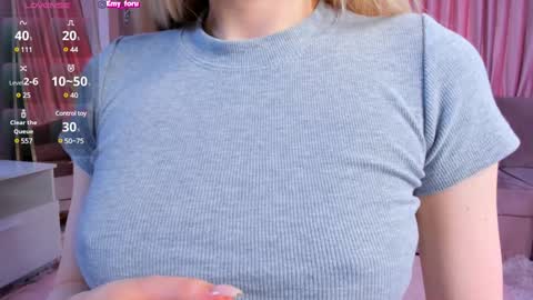 Hey i am  Emily     am -  pm online show from February 6, 12:16 pm