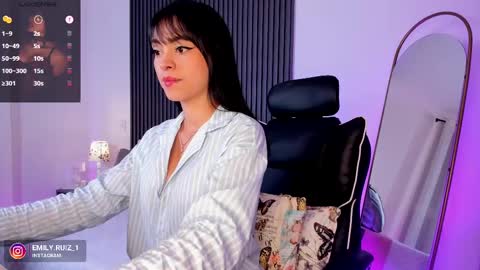 Emily online show from February 18, 11:33 am