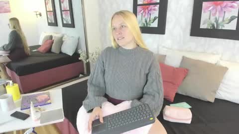 Summer 3 online show from September 28, 3:23 am