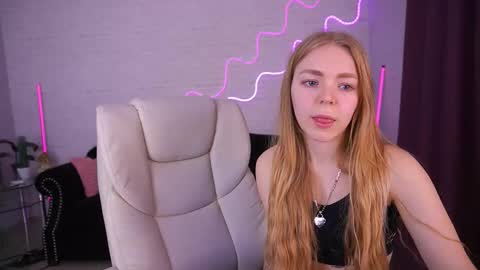  MY NAME IS Emily WELCOME EVERYONE I WILL BE HAPPY TO GIVE YOU WHAT YOU HAVE DREAMED OF FOR SO LONG online show from December 18, 2:56 pm