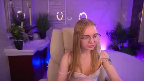  MY NAME IS Emily WELCOME EVERYONE I WILL BE HAPPY TO GIVE YOU WHAT YOU HAVE DREAMED OF FOR SO LONG online show from June 15, 7:54 am
