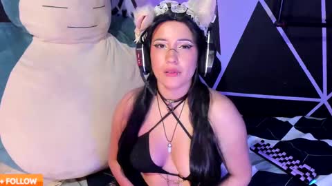 emilythemachine online show from February 21, 1:55 am