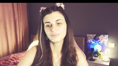 Snapshot of emilytucker chatting on September 28, 1:55 am Emily online show from September 28, 1:55 am