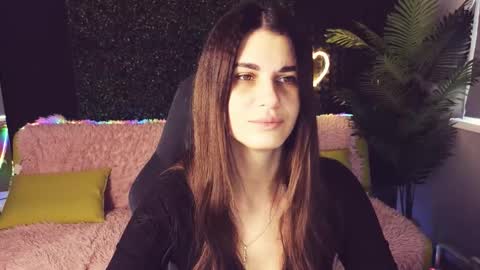 Snapshot of emilytucker chatting on October 2, 1:34 am Emily online show from October 2, 1:34 am