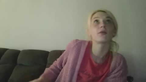 emilywarren296 online show from October 20, 1:55 pm