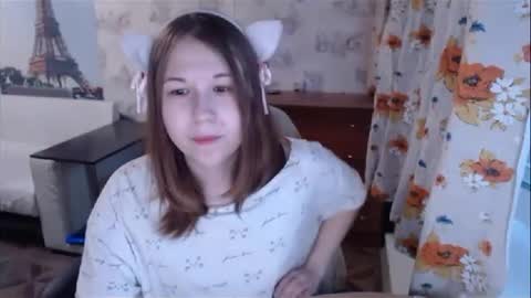 Snapshot of emilyway chatting on December 17, 11:06 am emilyway online show from December 17, 11:06 am