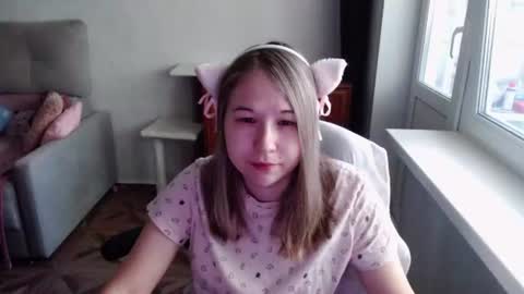 emilyway online show from June 18, 10:52 am