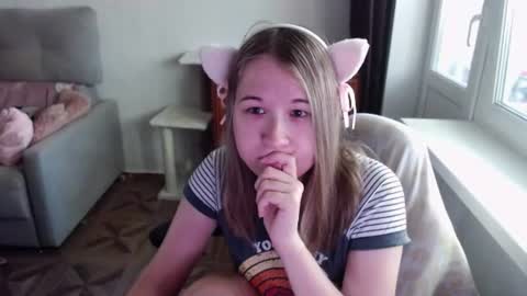 emilyway online show from July 6, 4:31 am