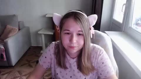 emilyway online show from July 10, 10:07 am