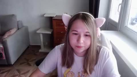 emilyway online show from July 14, 10:43 am