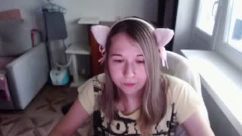 emilyway online show from August 3, 6:23 am