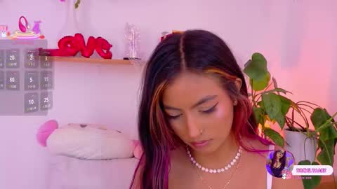 Emily Bank online show from February 14, 8:05 pm