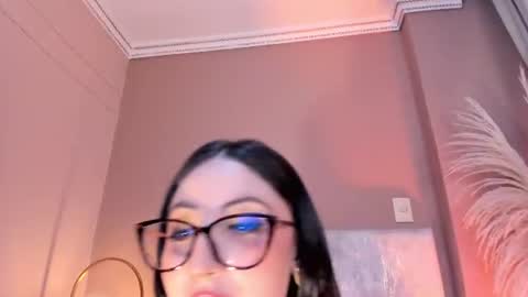 Emilyy Watson online show from June 10, 10:52 pm