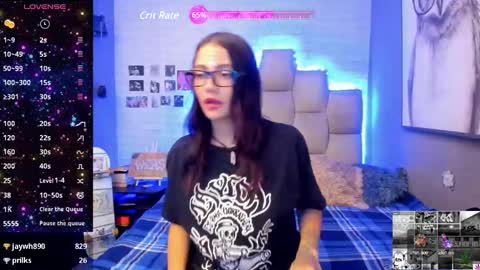 Snapshot of emma__15 chatting on January 4, 9:52 pm emma online show from January 4, 9:52 pm