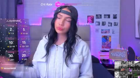 Snapshot of emma__15 chatting on February 6, 5:03 am emma online show from February 6, 5:03 am