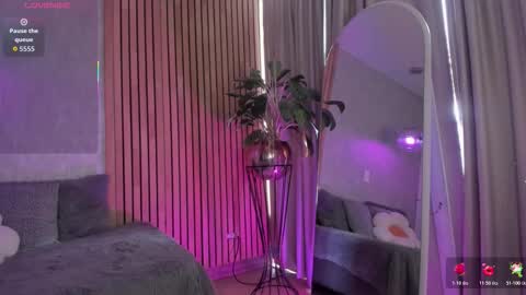   online show from March 4, 8:26 pm