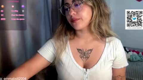 Snapshot of emma__bell_ chatting on February 3, 12:54 pm Emma Is here online show from February 3, 12:54 pm