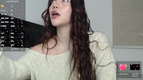 Snapshot of emma_aaa chatting on November 20, 8:03 am Rocio online show from November 20, 8:03 am