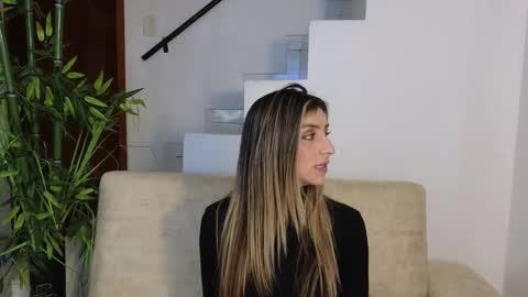 Emma Blue  modelo independiente online show from September 13, 4:01 am