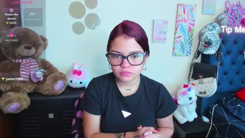 emma_boo_ online show from February 10, 3:49 pm