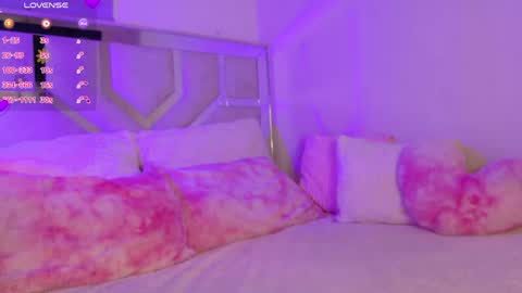  Emma  online show from June 9, 2:12 am