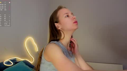 Emma online show from April 27, 1:36 am