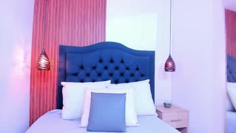 EMMA online show from March 14, 7:52 pm