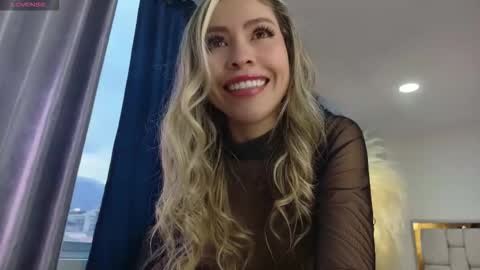 emma coronel online show from October 10, 9:36 pm