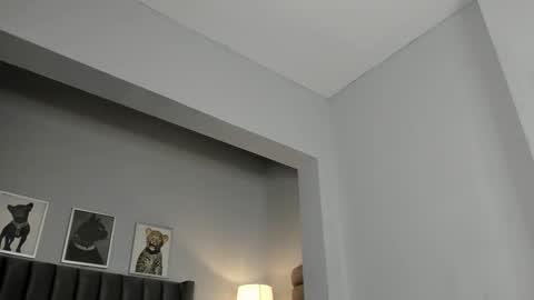 Emma online show from January 15, 8:01 pm