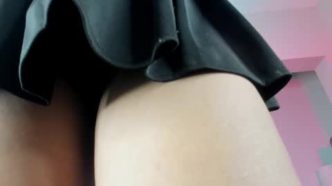 Emma online show from February 28, 8:10 pm