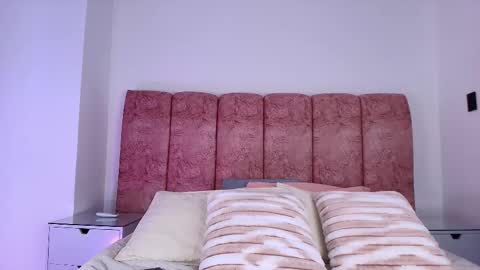 Emma online show from November 21, 3:05 am