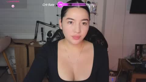 Snapshot of emma_johnson_ chatting on February 7, 1:47 am emma_johnson_ online show from February 7, 1:47 am