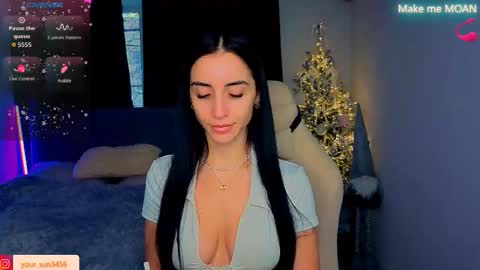 Emma online show from December 19, 11:06 am