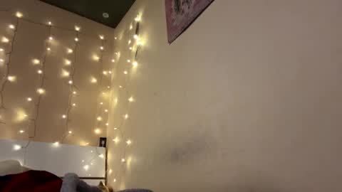 emma_just online show from March 4, 6:18 pm