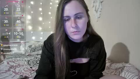 emma_just online show from September 12, 7:36 pm