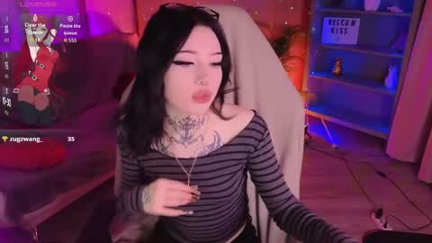 emma_kirks online show from May 27, 12:57 pm