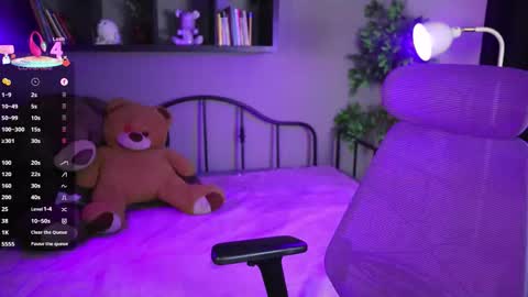 Emma online show from January 9, 4:37 am