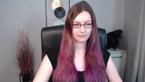 emma online show from March 7, 7:08 am