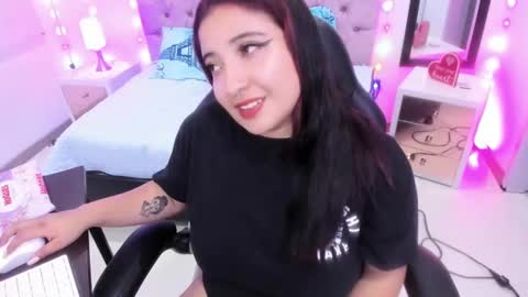 Emma Monserratt online show from January 19, 12:50 pm